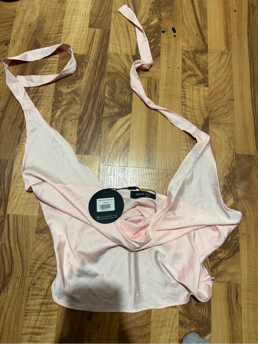White fox halter top - Picture 2 of 3